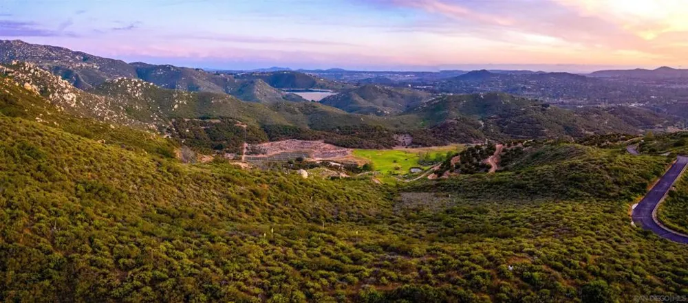 18035 Sunset Point Rd Poway, CA 92064