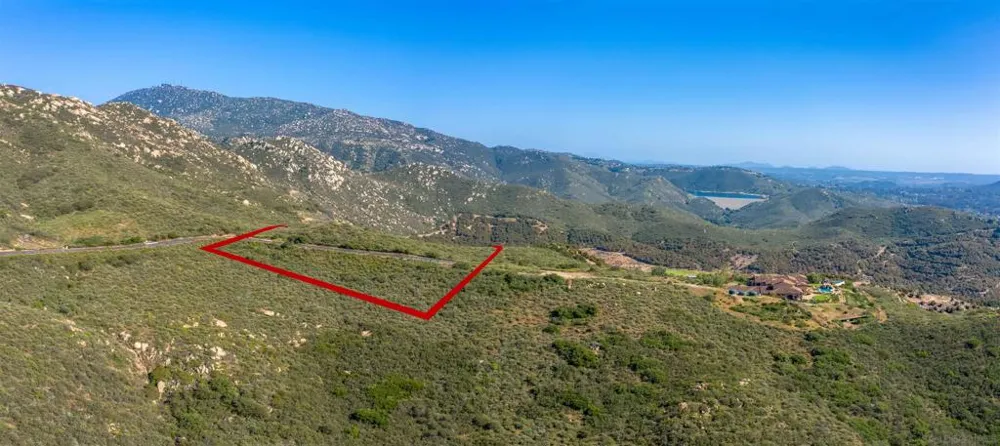 18035 Sunset Point Rd Poway, CA 92064