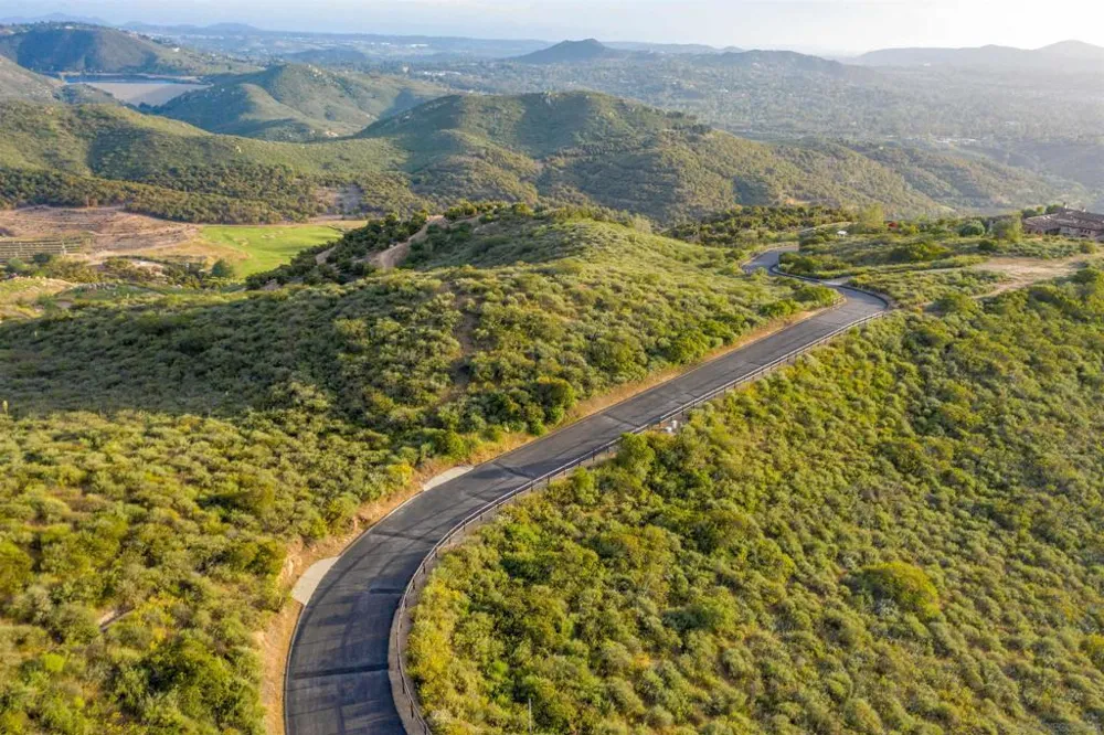 18035 Sunset Point Rd Poway, CA 92064