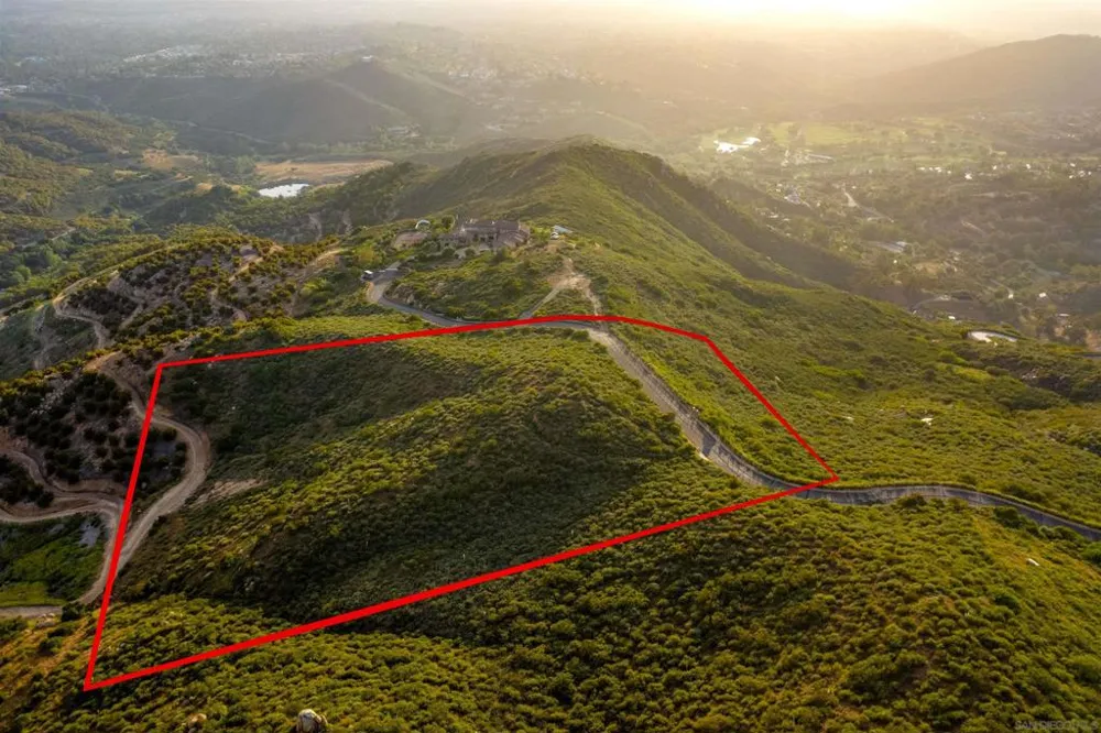 18035 Sunset Point Rd Poway, CA 92064