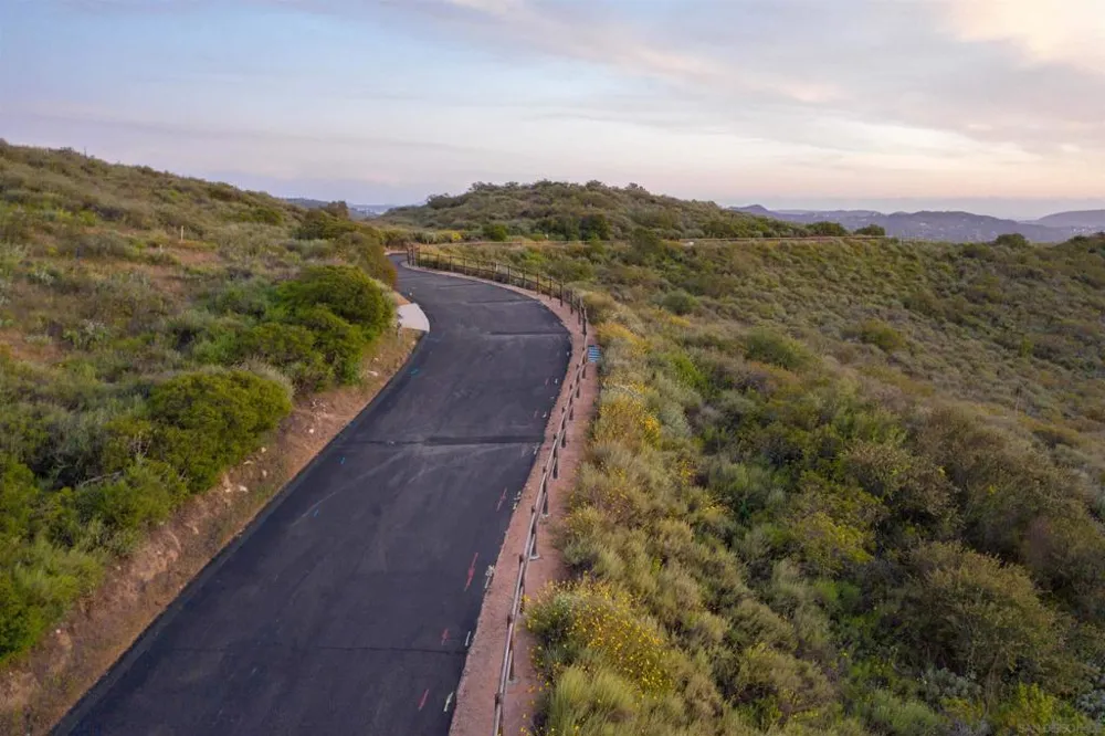 18035 Sunset Point Rd Poway, CA 92064