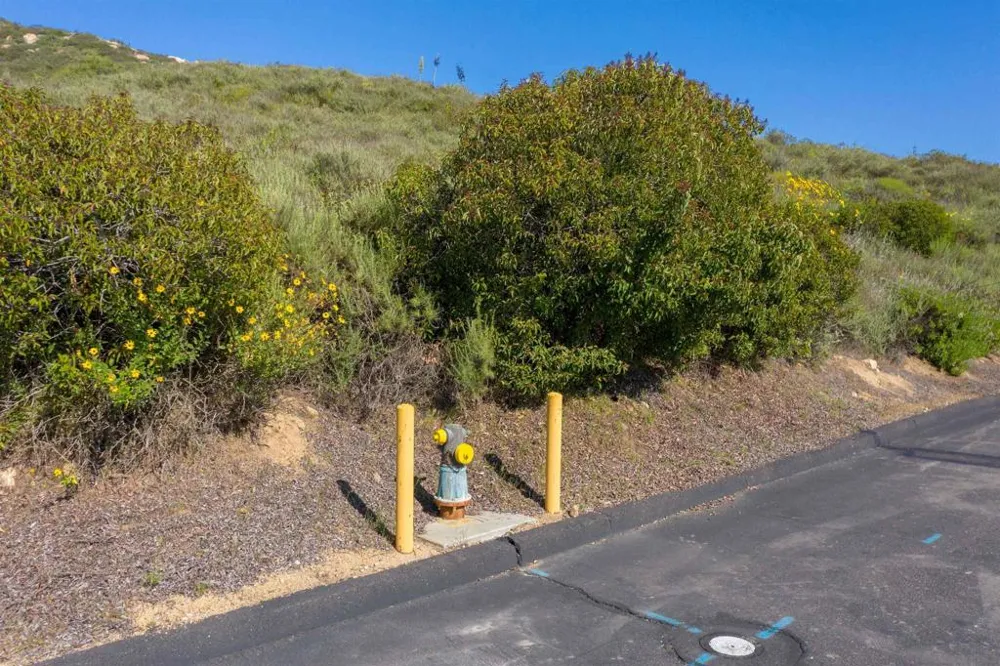 18035 Sunset Point Rd Poway, CA 92064