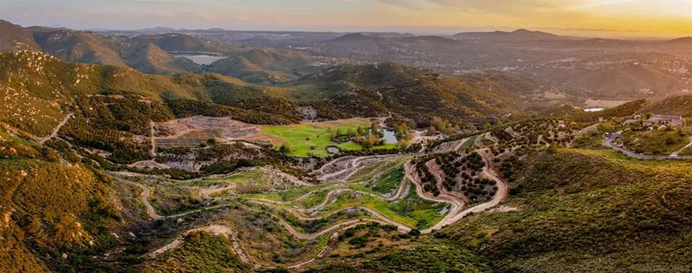 18035 Sunset Point Rd Poway, CA 92064