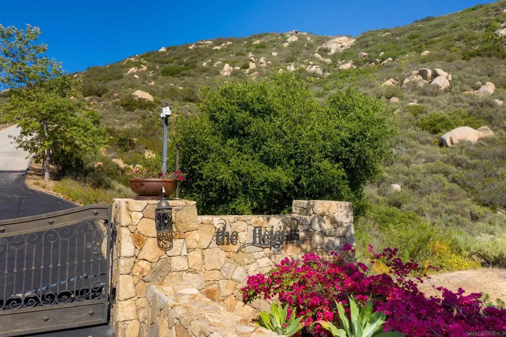 18035 Sunset Point Rd Poway, CA 92064