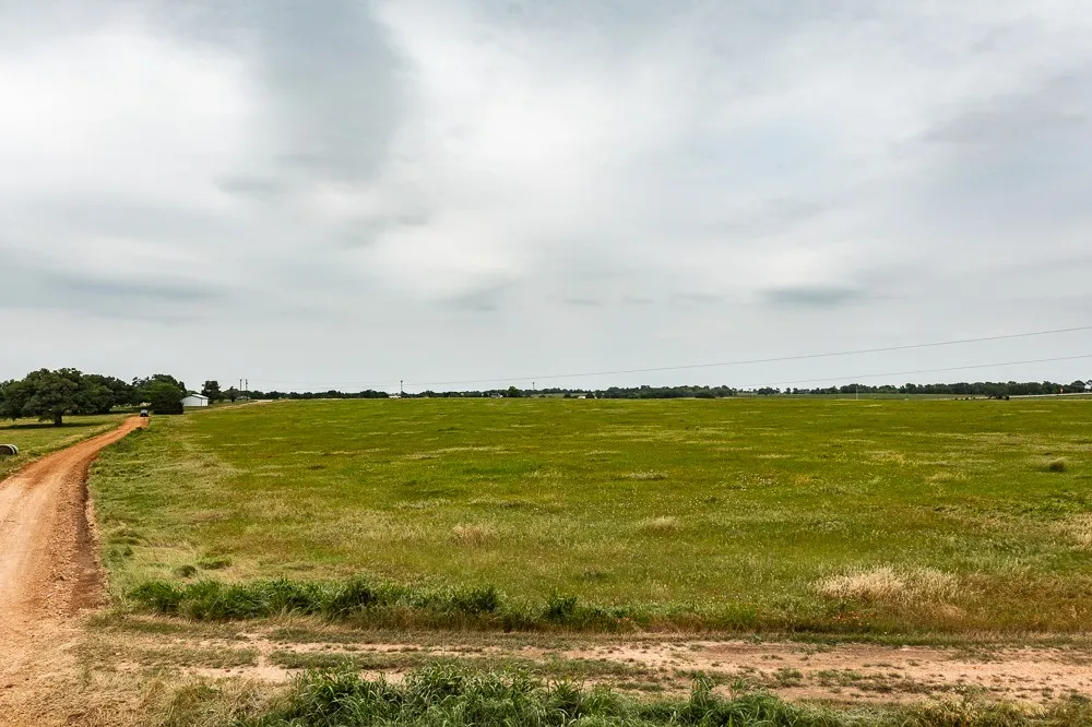 3 August Anna Road Paige, TX 78659