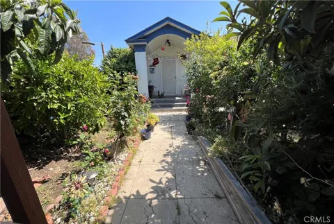 1500 W 52nd
