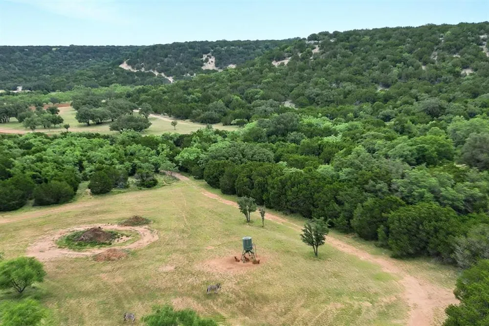 635 County Road 184 Lawn, TX 79530
