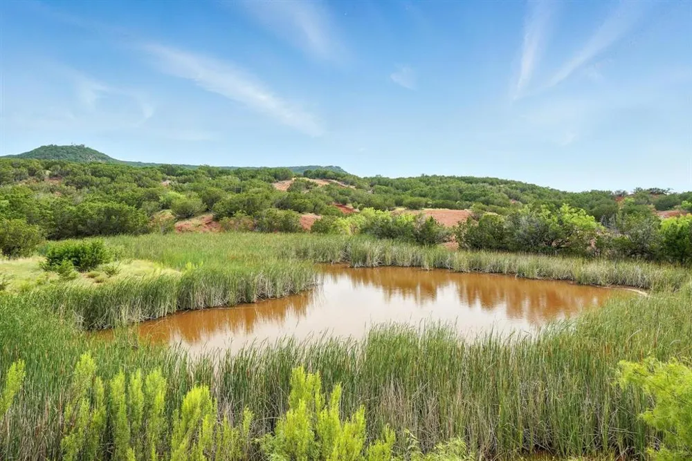 635 County Road 184 Lawn, TX 79530