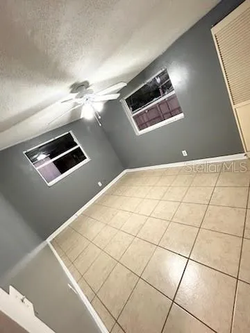 300 MIDWOOD DRIVE Plant City, FL 33566