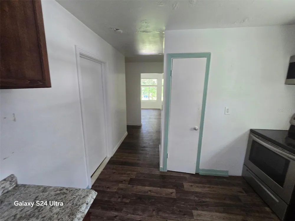 7306 EARLWOOD AVENUE Mount Dora, FL 32757