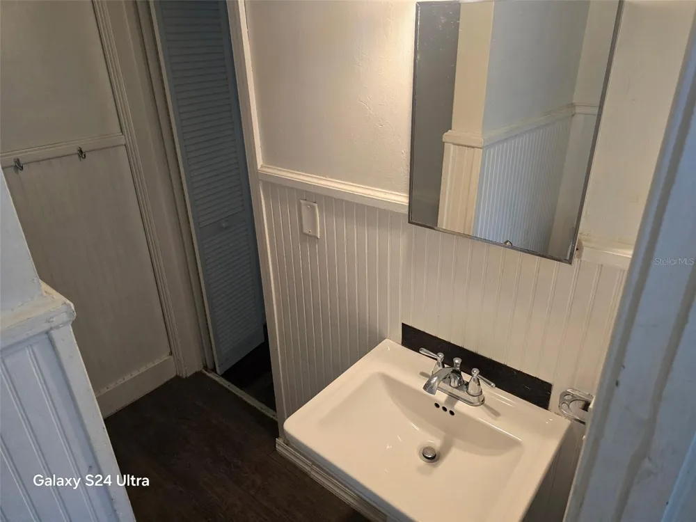 7306 EARLWOOD AVENUE Mount Dora, FL 32757