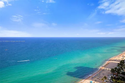 3101 S Ocean Dr #2708