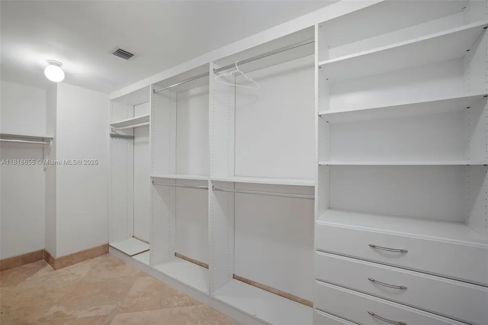 3101 S Ocean Dr #2708 Hollywood, FL 33019