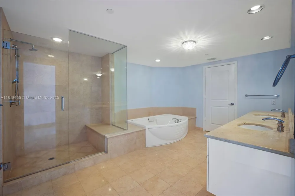 3101 S Ocean Dr #2708 Hollywood, FL 33019