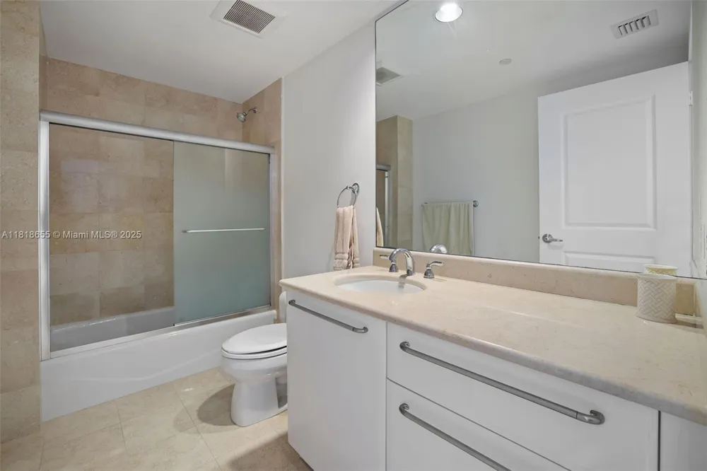 3101 S Ocean Dr #2708 Hollywood, FL 33019