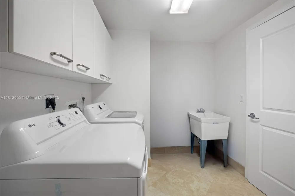 3101 S Ocean Dr #2708 Hollywood, FL 33019