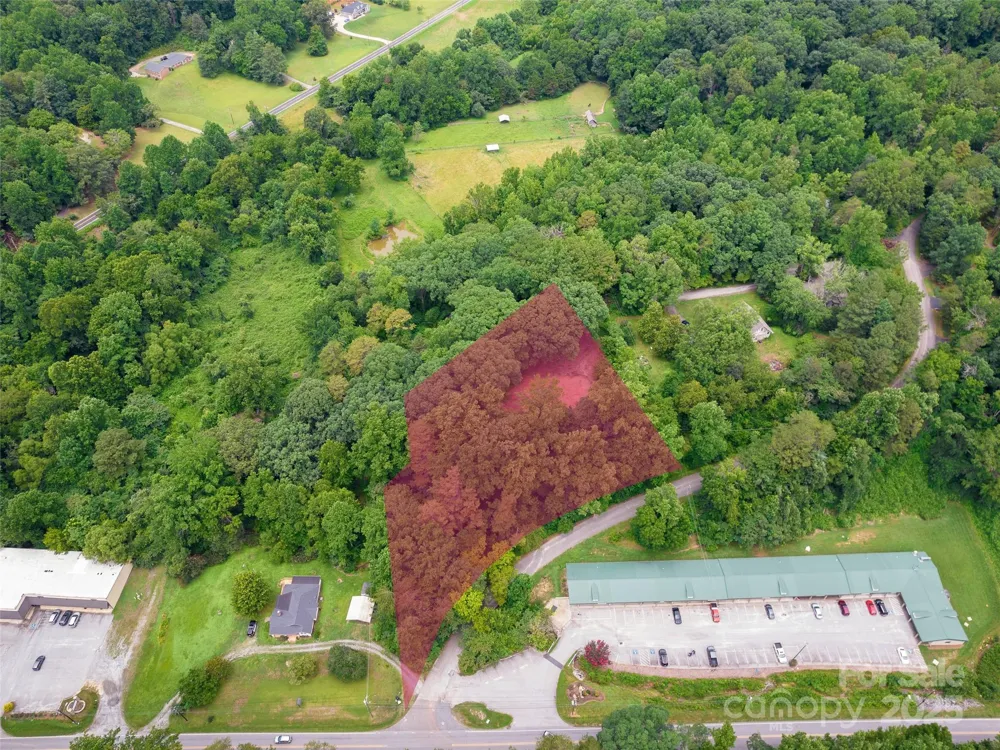 91 Ford Ridge Lane Columbus, NC 28722