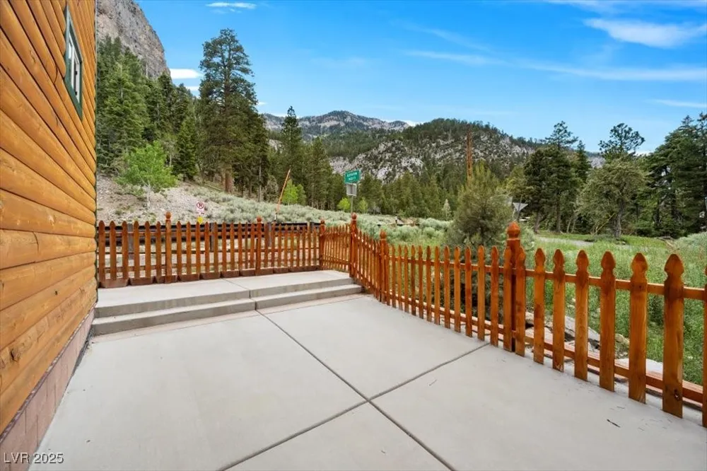 4830 Silver Tip Way Mount Charleston, NV 89124