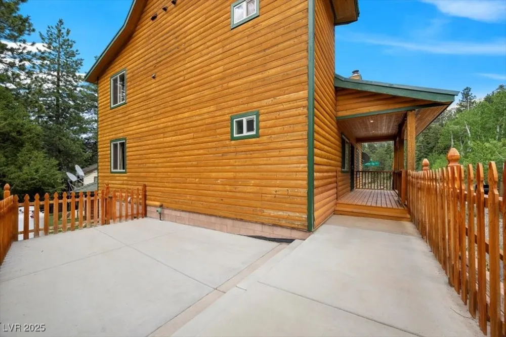 4830 Silver Tip Way Mount Charleston, NV 89124