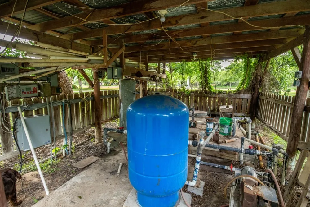 2432 County Road 402 Falfurrias, TX 78355