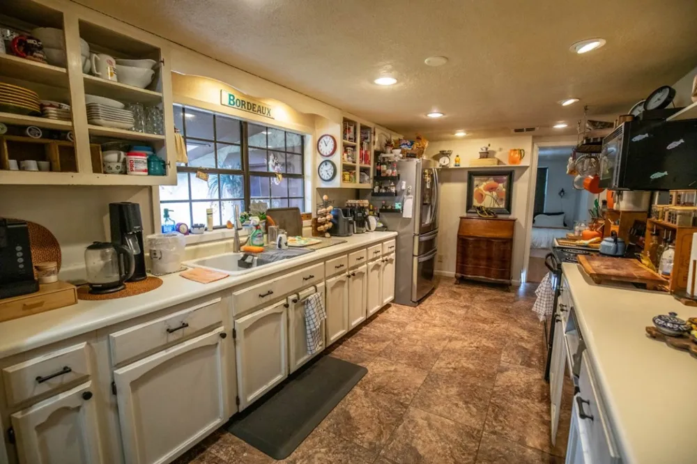 2432 County Road 402 Falfurrias, TX 78355