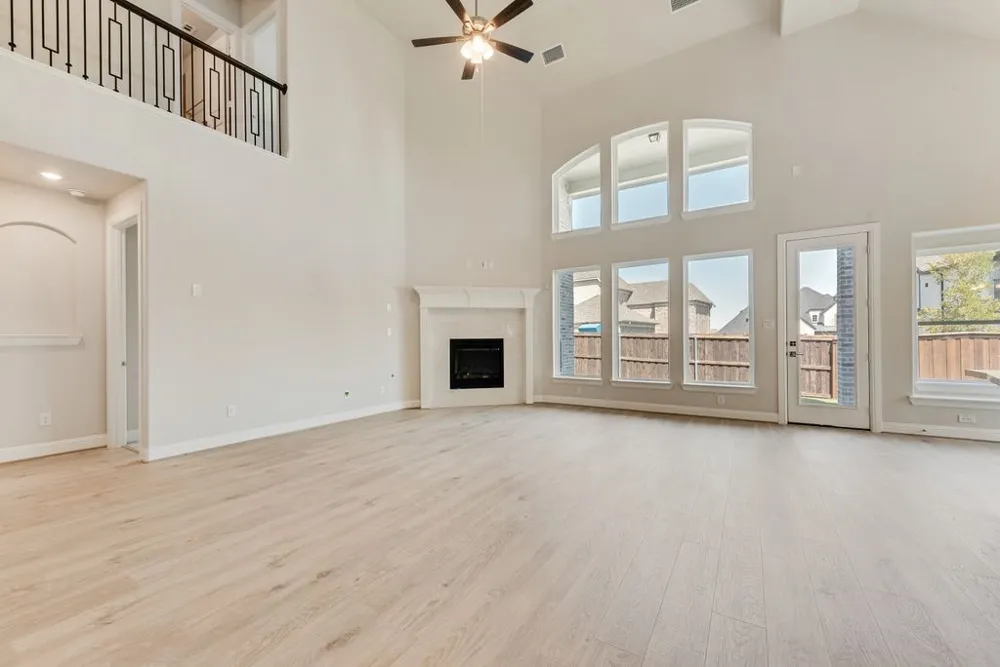 1706 Cedar Bluff Parkway Mansfield, TX 76063