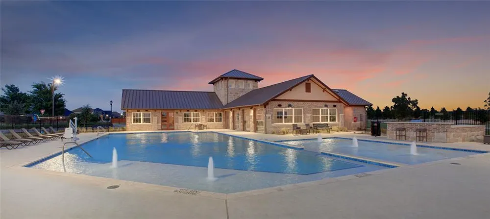 1706 Cedar Bluff Parkway Mansfield, TX 76063