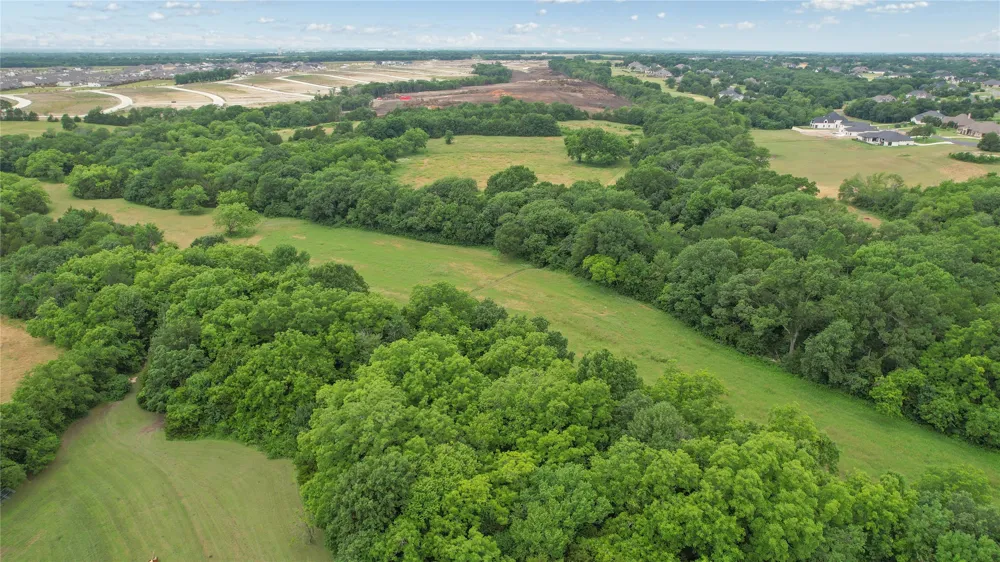 4195 County Road 1001 McKinney, TX 75071