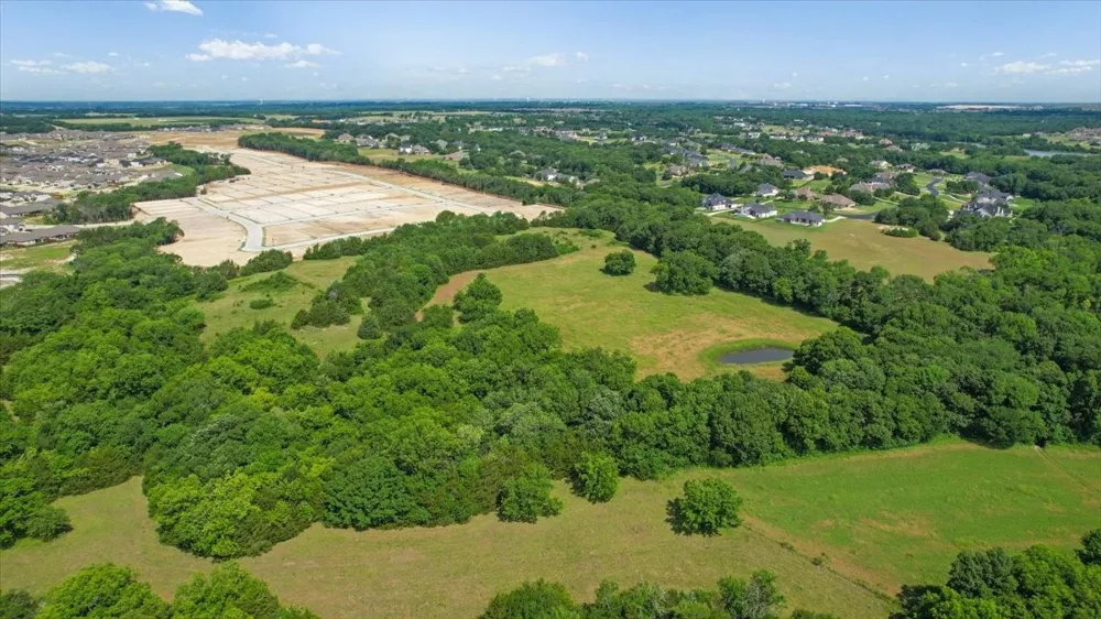4195 County Road 1001 McKinney, TX 75071