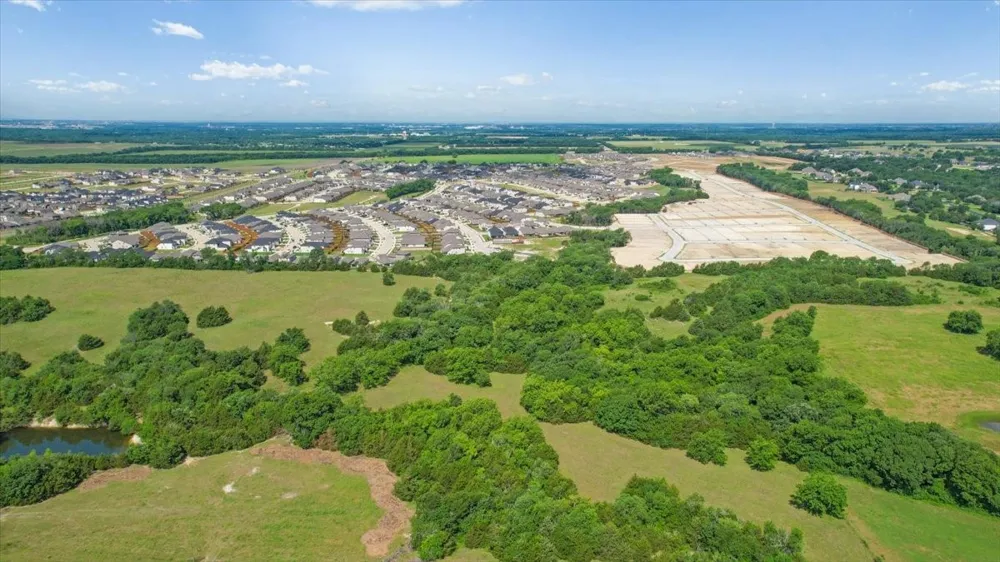 4195 County Road 1001 McKinney, TX 75071