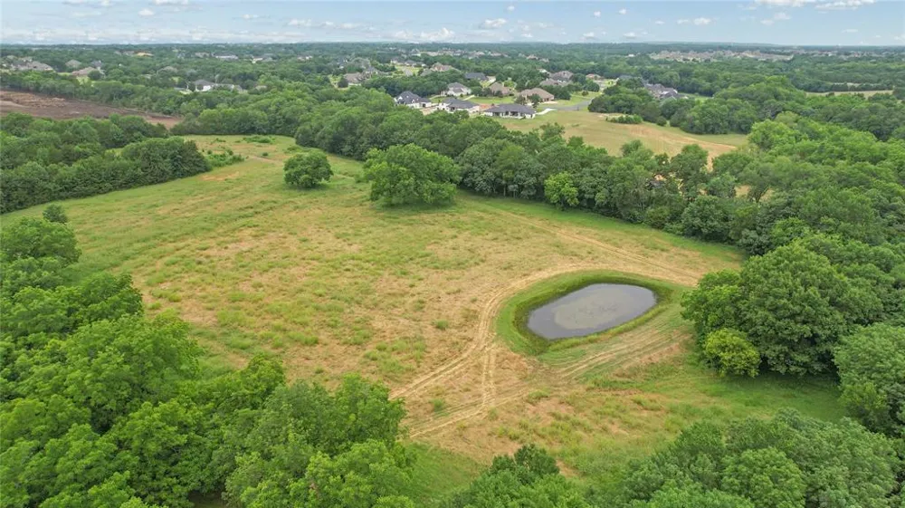 4195 County Road 1001 McKinney, TX 75071