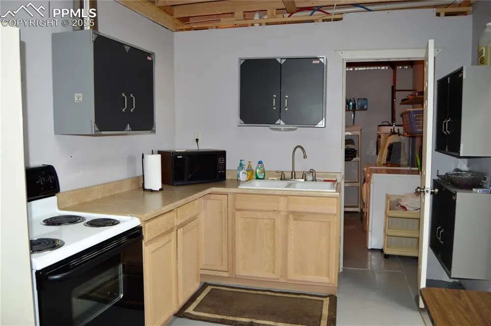 205 Hoofprint Court Walsenburg, CO 81089