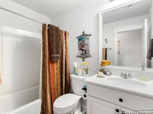 10744 Rosalina Loop Converse, TX 78109