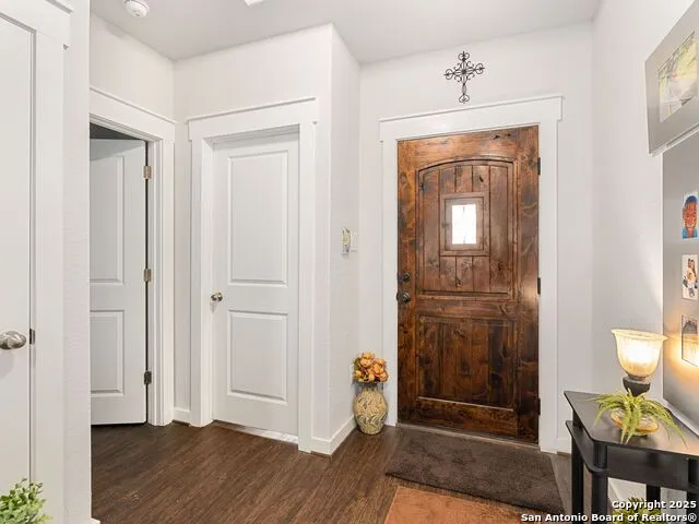 10744 Rosalina Loop Converse, TX 78109