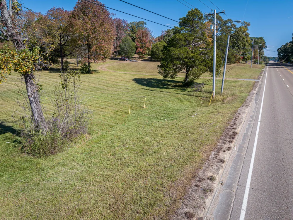 1084 W Main St Parsons, TN 38363