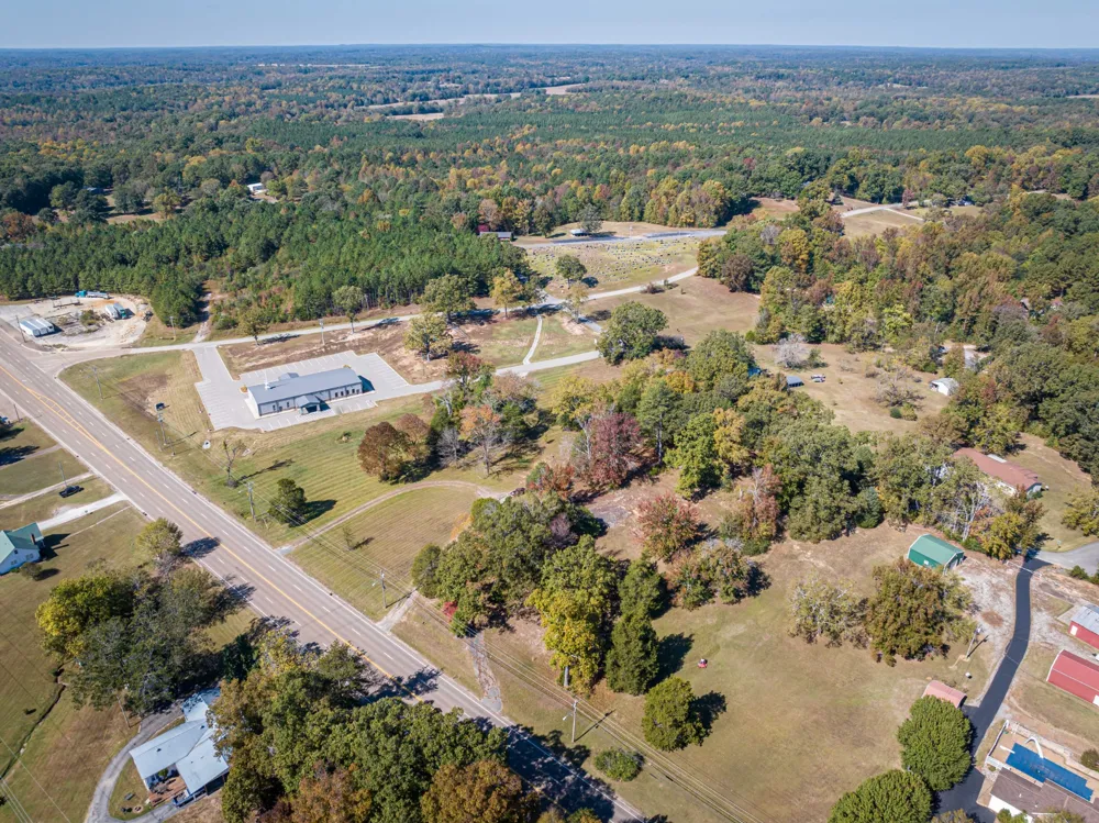 1084 W Main St Parsons, TN 38363