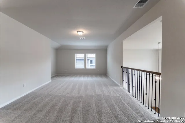 202 Ednie Ln Mico, TX 78066