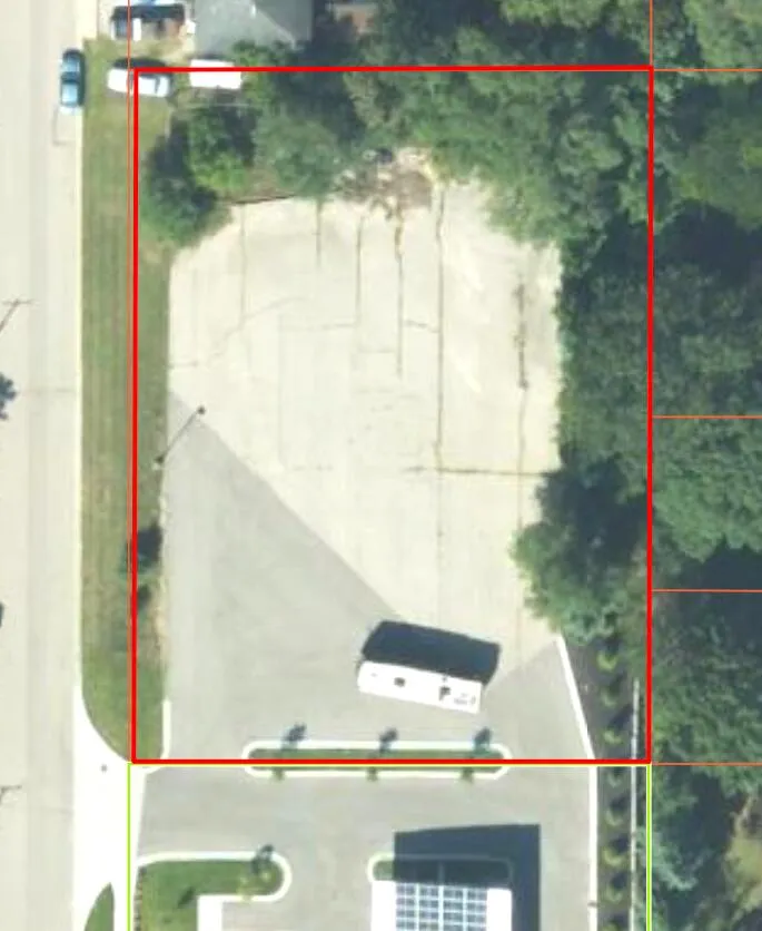 208 Robertson Street Cadillac, MI 49601