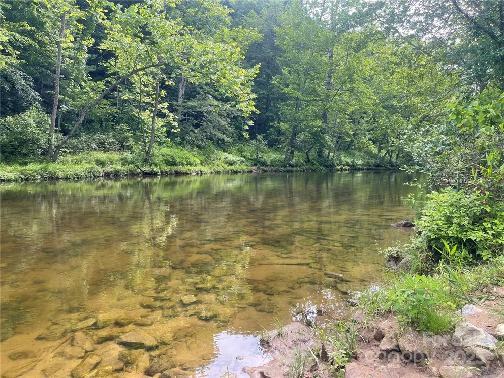 2600 Canada Road Tuckasegee, NC 28783