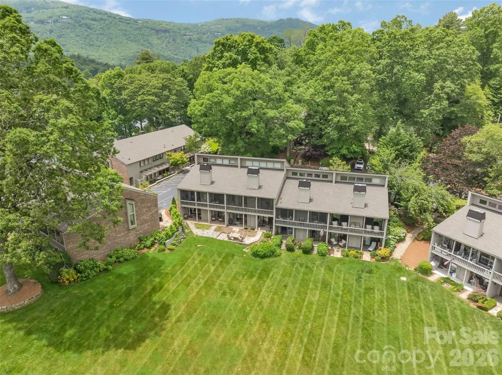 55 Toxaway Shores #14 Lake Toxaway, NC 28747
