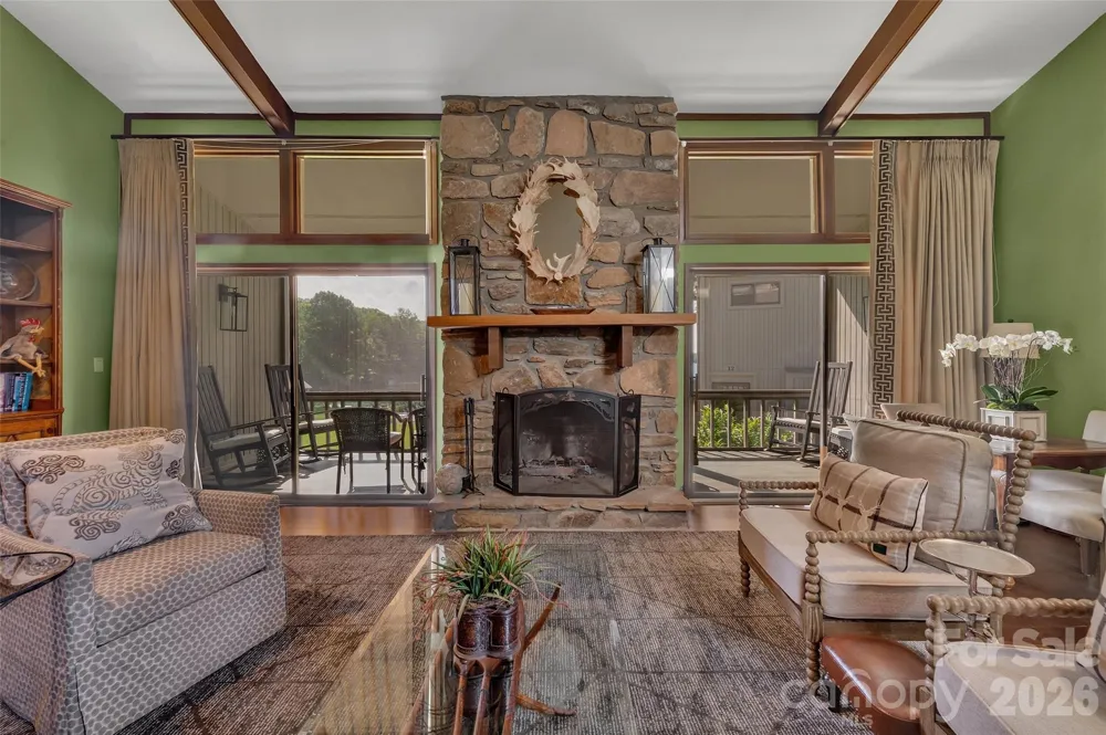 55 Toxaway Shores #14 Lake Toxaway, NC 28747