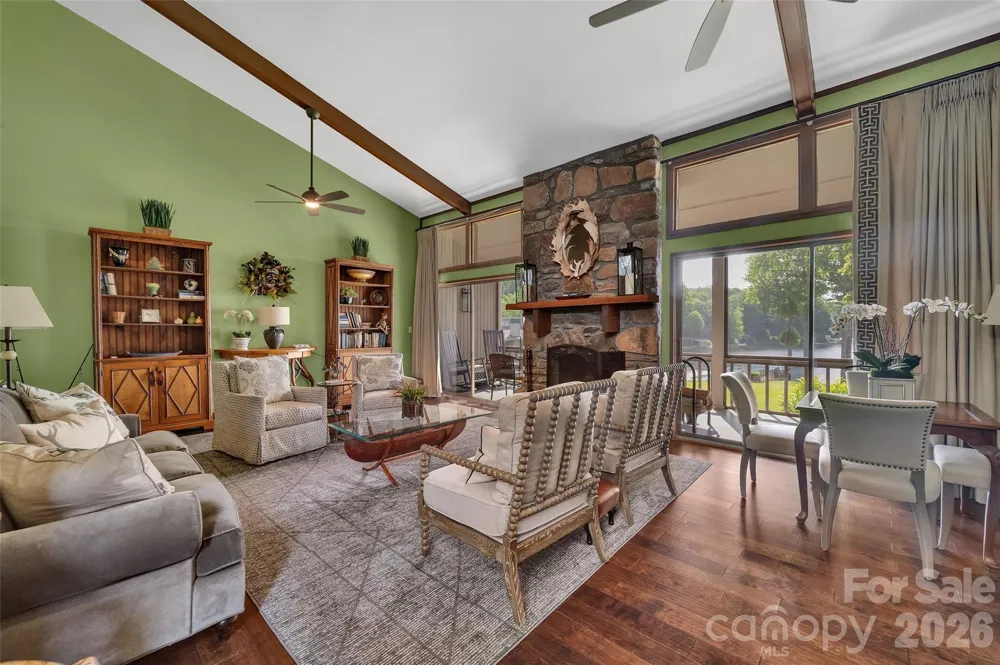 55 Toxaway Shores #14 Lake Toxaway, NC 28747