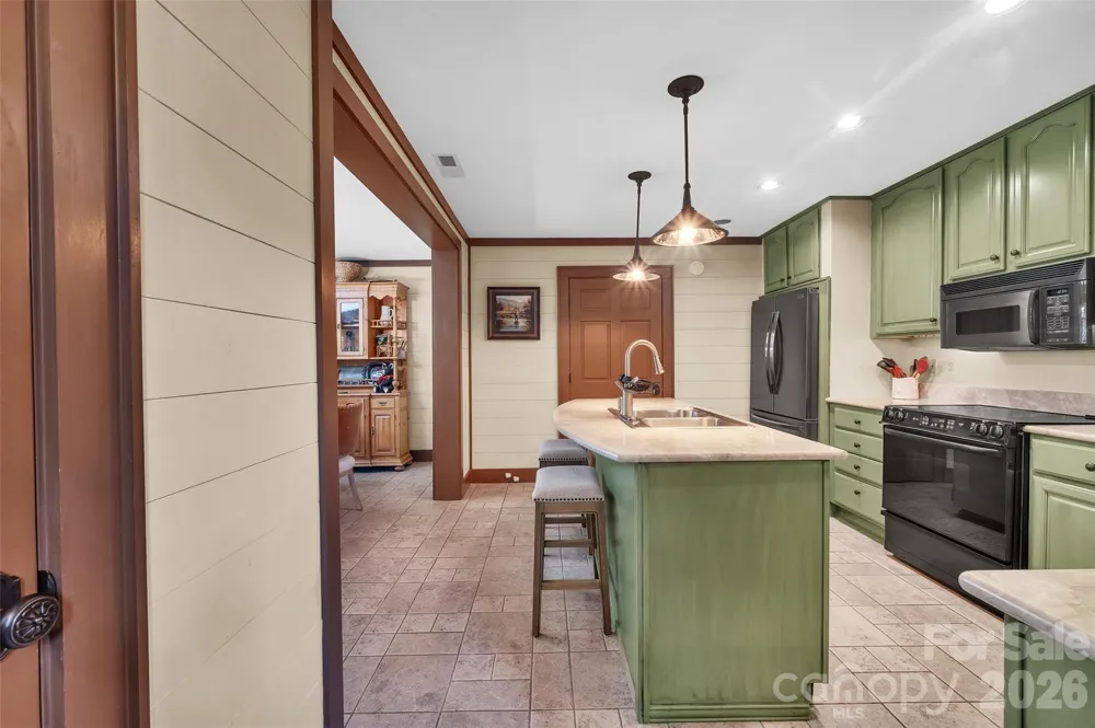 55 Toxaway Shores #14 Lake Toxaway, NC 28747