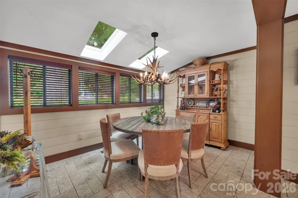 55 Toxaway Shores #14 Lake Toxaway, NC 28747