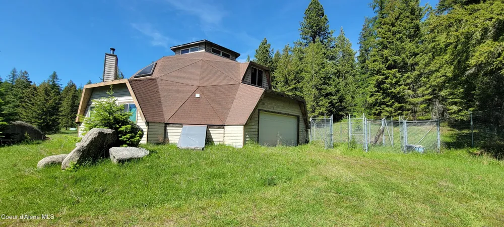 1015 Templeman Lake Road Bonners Ferry, ID 83805