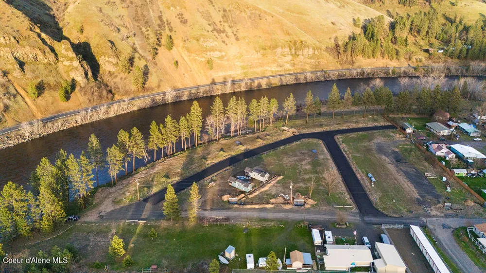 705 Nelson Avenue Kooskia, ID 83539