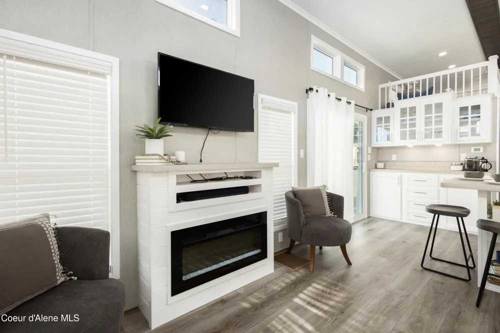 716 Raeder Street Kooskia, ID 83539