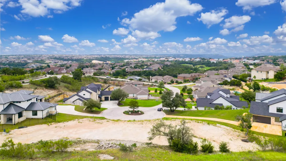 1601 Nokota Court Leander, TX 78641
