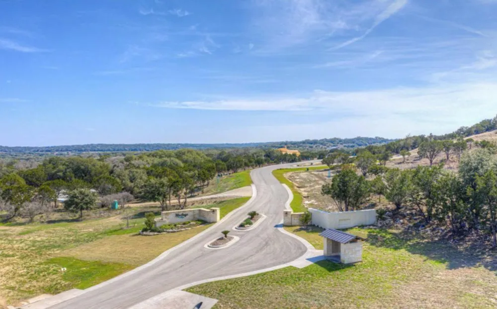 2154 Alto Lago Canyon Lake, TX 78133