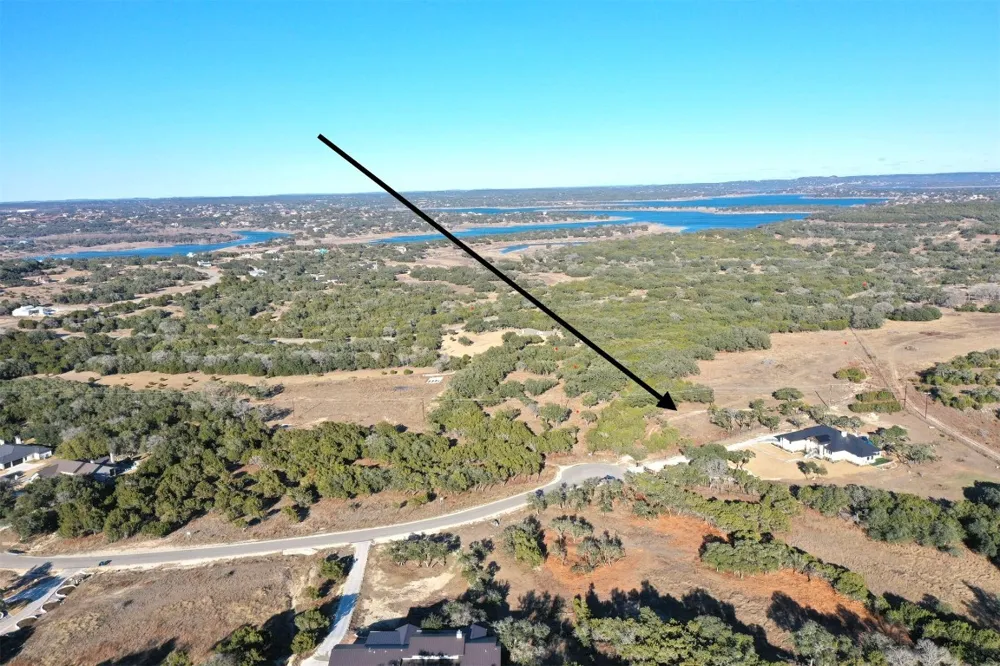 2154 Alto Lago Canyon Lake, TX 78133